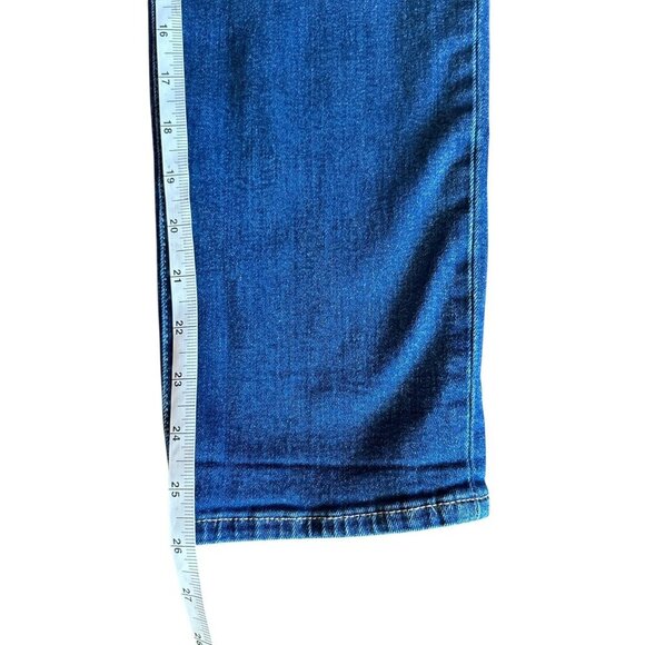 Gap Denim Women's Girlfriend Jeans - Picture 5 of 6